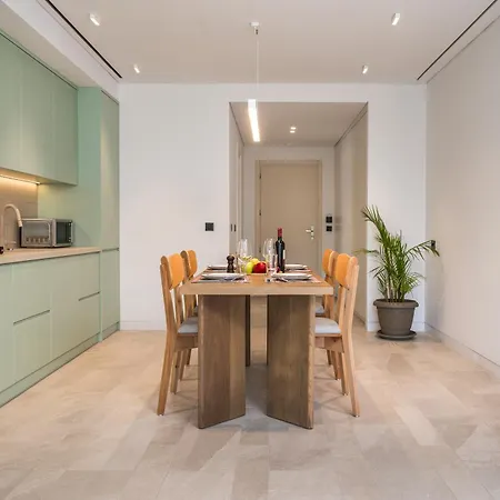 Memphis Center 公寓式酒店