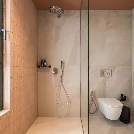 Memphis Center 公寓式酒店