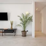 Memphis Center 4*