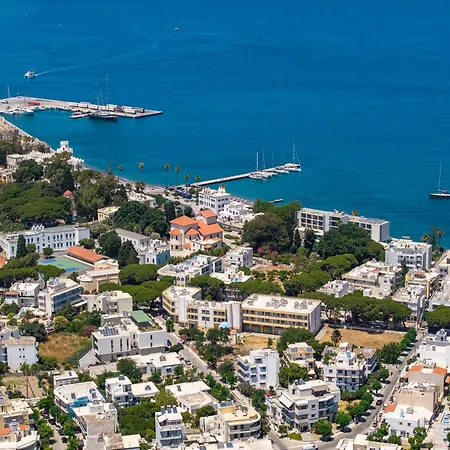 Memphis Center Ξενοδοχείο με διαμερίσματα 4*