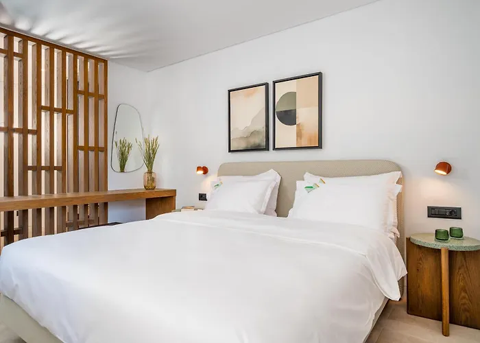 Memphis Center Apart-hotel 4*